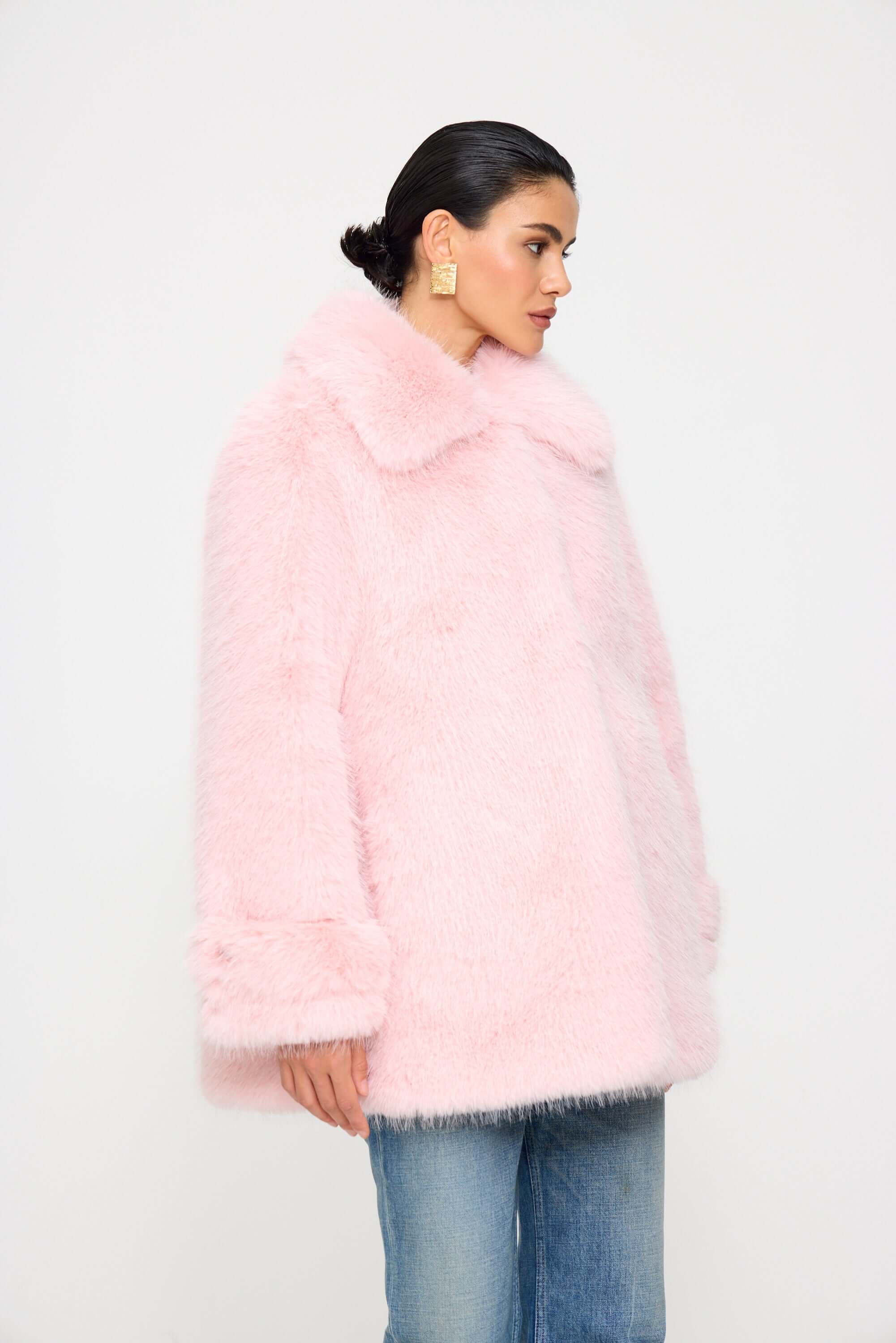 Leonor Snow Hare Faux Fur Coat - Blush Pink Elegance